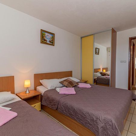 Apartment Knezevic Petrovac Eksteriør billede
