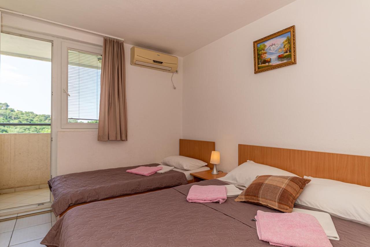 Apartment Knezevic Petrovac Eksteriør billede