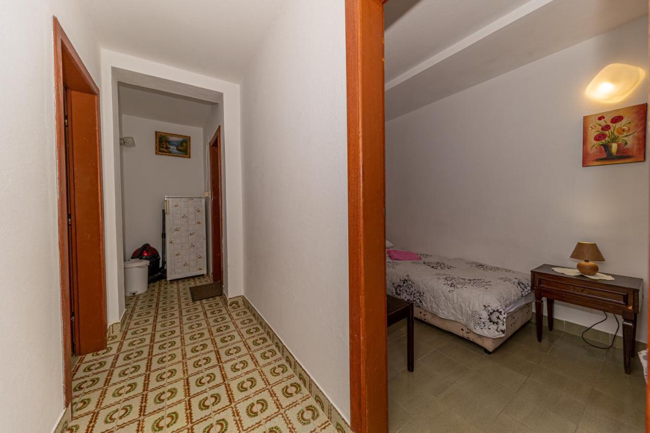 Apartment Knezevic Petrovac Eksteriør billede