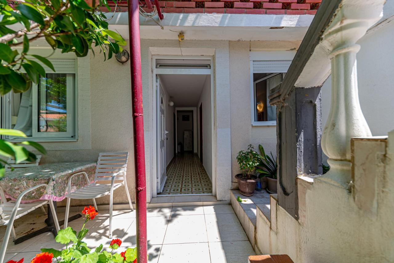 Apartment Knezevic Petrovac Eksteriør billede