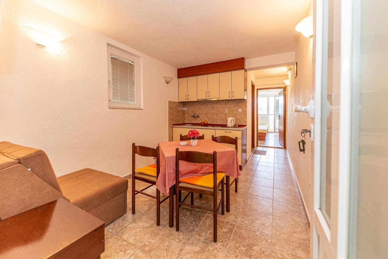 Apartment Knezevic Petrovac Eksteriør billede