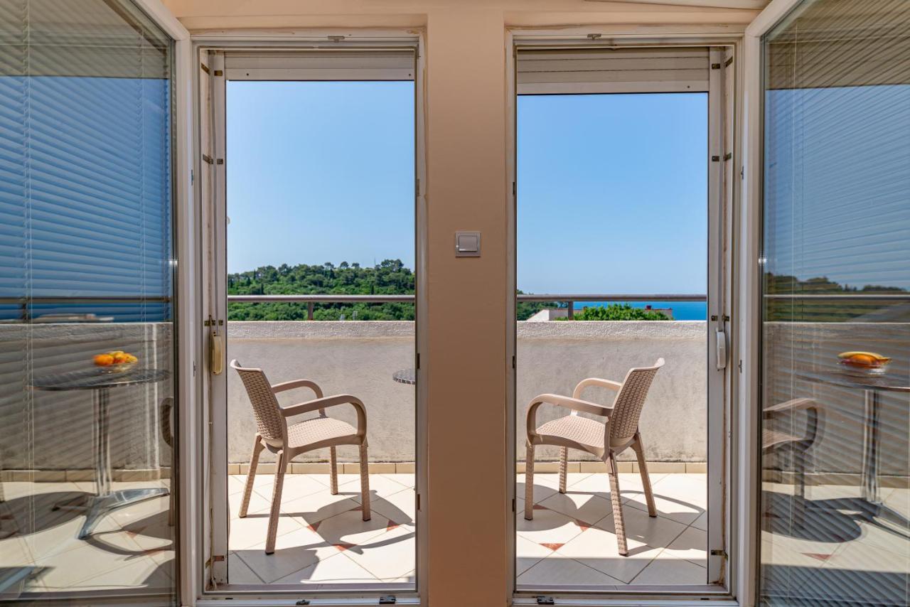 Apartment Knezevic Petrovac Eksteriør billede