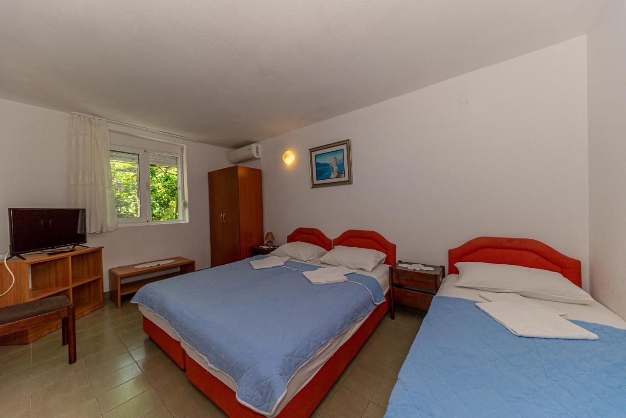 Apartment Knezevic Petrovac Eksteriør billede