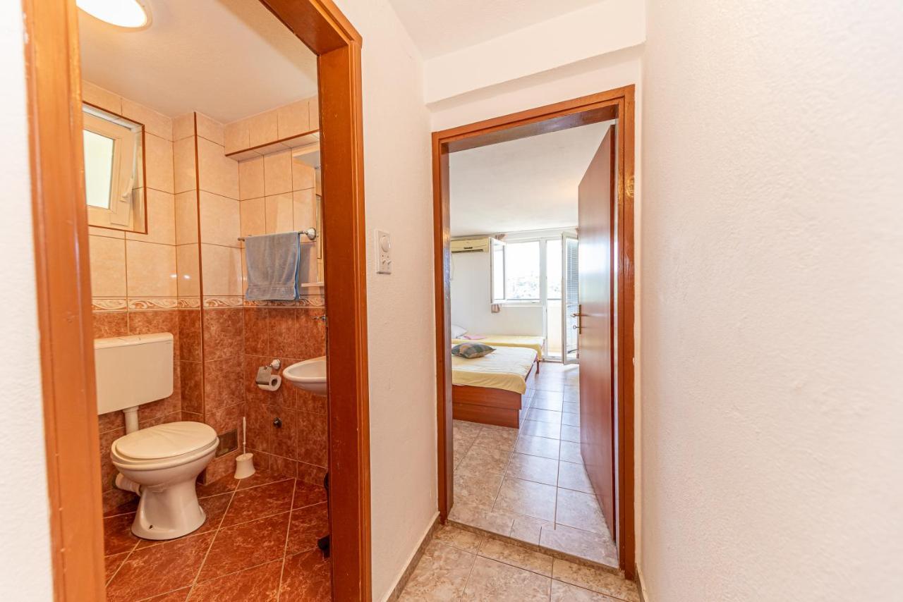 Apartment Knezevic Petrovac Eksteriør billede